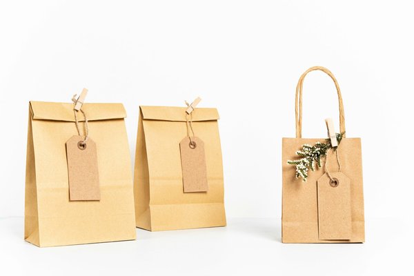 Découvrez les pochettes téléphone élégantes et pratiques